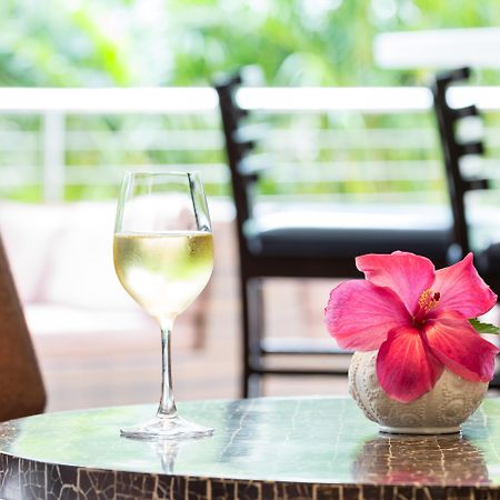 Courtyard By Marriott Waikiki Beach Χονολουλού Εξωτερικό φωτογραφία