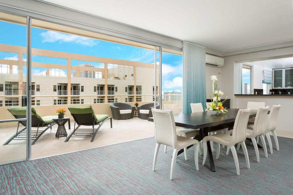 Courtyard By Marriott Waikiki Beach Χονολουλού Εξωτερικό φωτογραφία