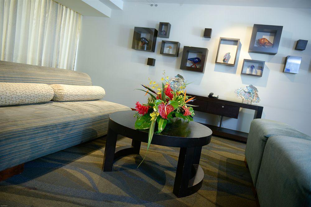 Courtyard By Marriott Waikiki Beach Χονολουλού Εξωτερικό φωτογραφία